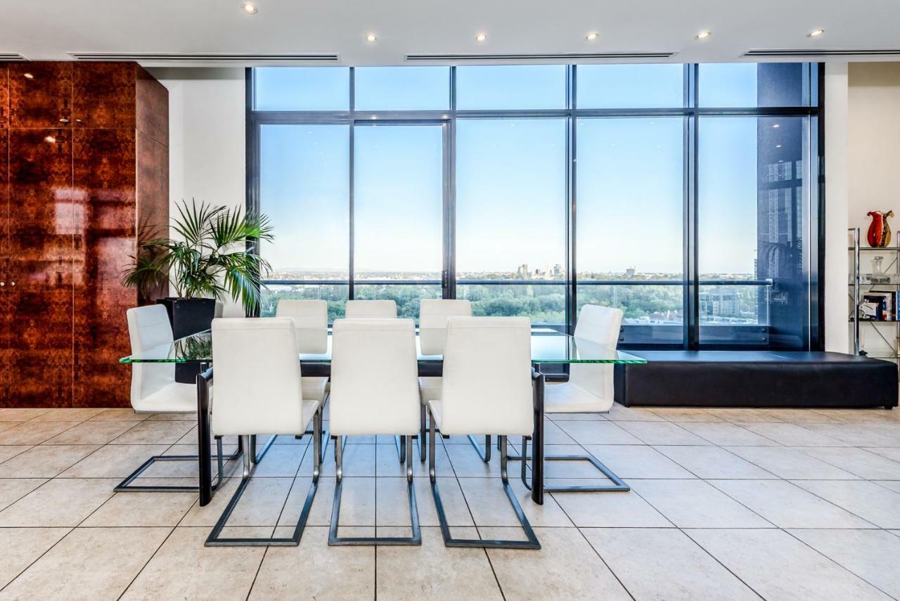 Exclusive Stays - Gallery Penthouse ملبورن المظهر الخارجي الصورة